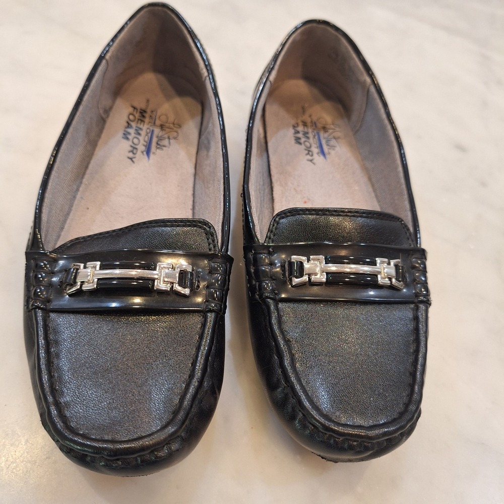 LifeStride Vanity Loafers Wom 7.5M Black Horsebit Patent Trim Memory Foam Shoes